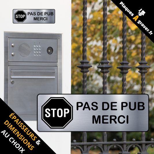plaque Pas de pub merci en PVC adhésive Plaques à Graver installée sur une boîte aux lettres