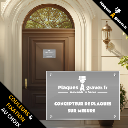 plaque professionnelle plexiglass 300x200 ou 600x400 mm gravure arrière avec logo et entretoises Plaques à Graver